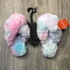 Fuzzy Pastel Tie-Dye Flip Flop Slippers
